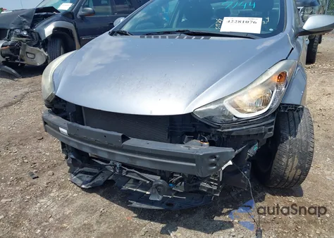 2015 Hyundai Elantra Se из США, поврежденный, VIN 5NPDH4AE8FH637144